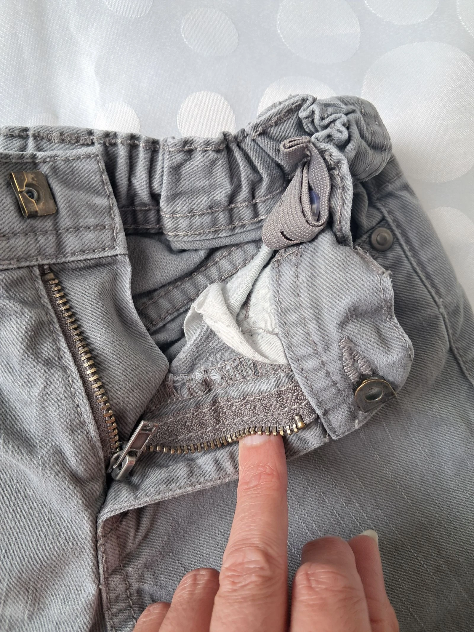 Grijze jeans maat 3 jaar 96cm – photo 2